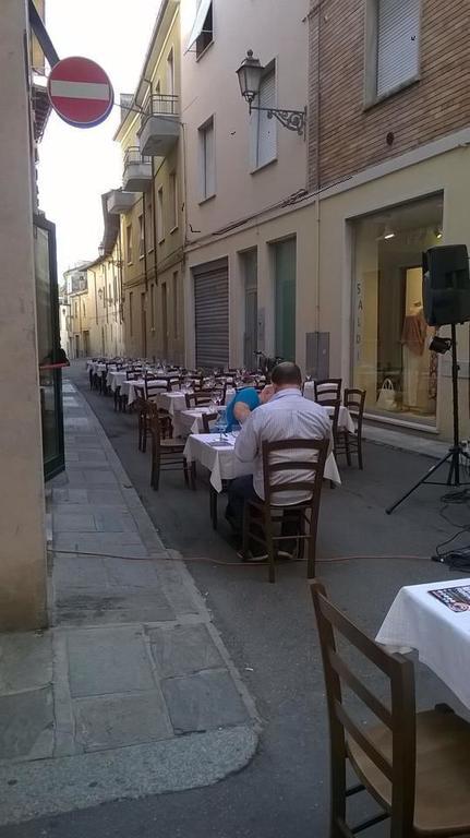 Locanda San Fiorenzo Fiorenzuola dʼArda المظهر الخارجي الصورة