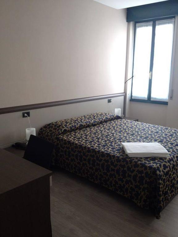 Locanda San Fiorenzo Fiorenzuola dʼArda المظهر الخارجي الصورة