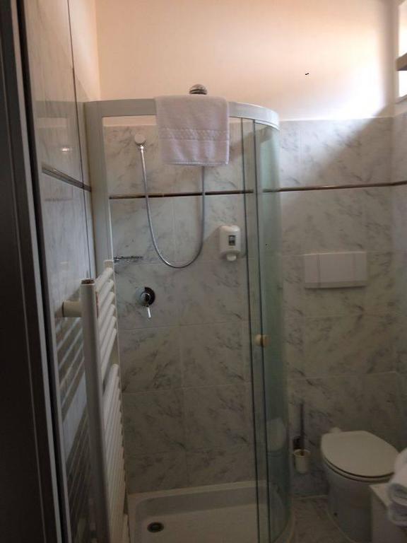 Locanda San Fiorenzo Fiorenzuola dʼArda المظهر الخارجي الصورة